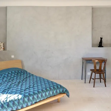 Beautiful House With Swimming Pool In The Historic Center * Forcalquier